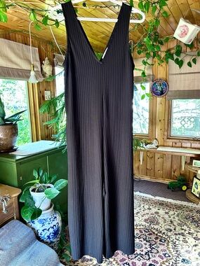 🕶️ Zara Trafaluc Sleeveless Jumpsuit